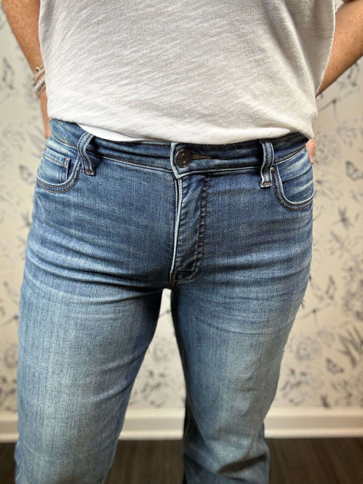 Kelsey Ankle Flare Rigor