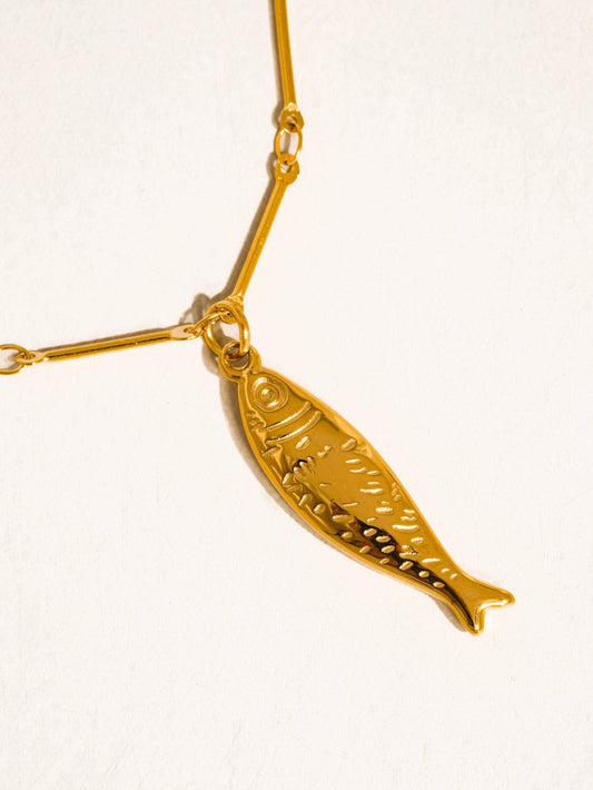 Coralie 18K Gold Fish Pendant
