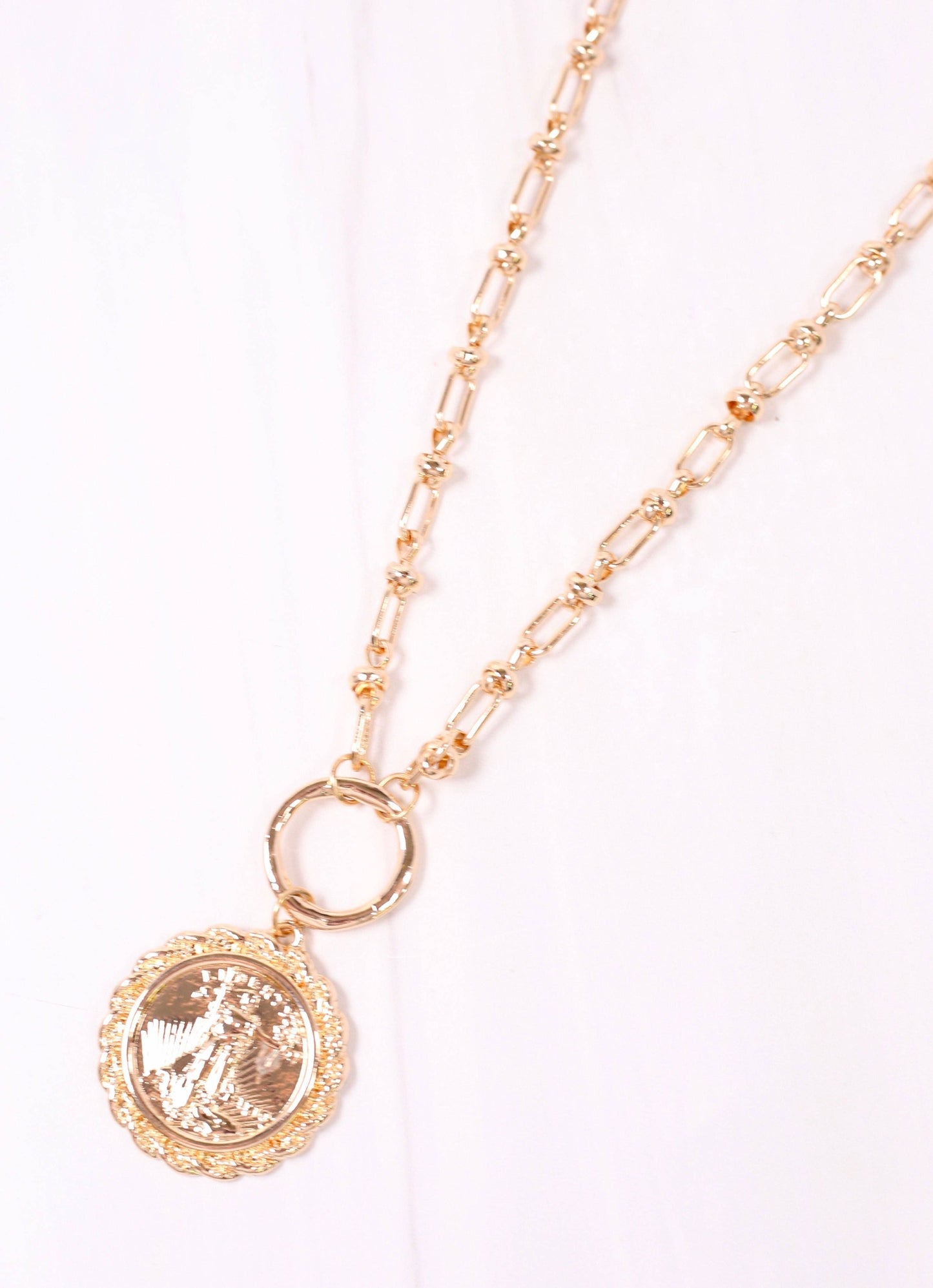 Simmons Pendant Necklace