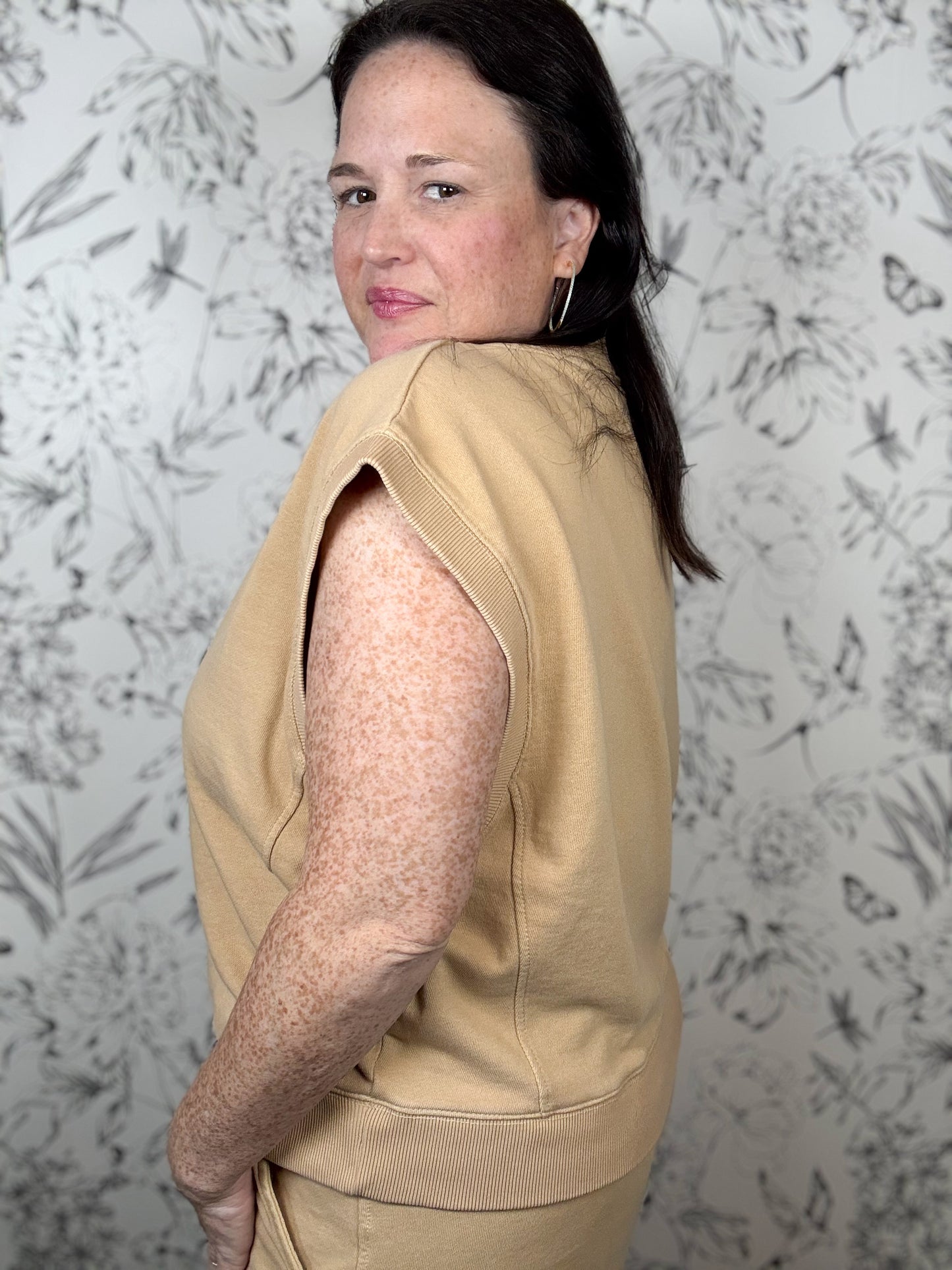 Penelope Pullover - Best & Co. Boutique