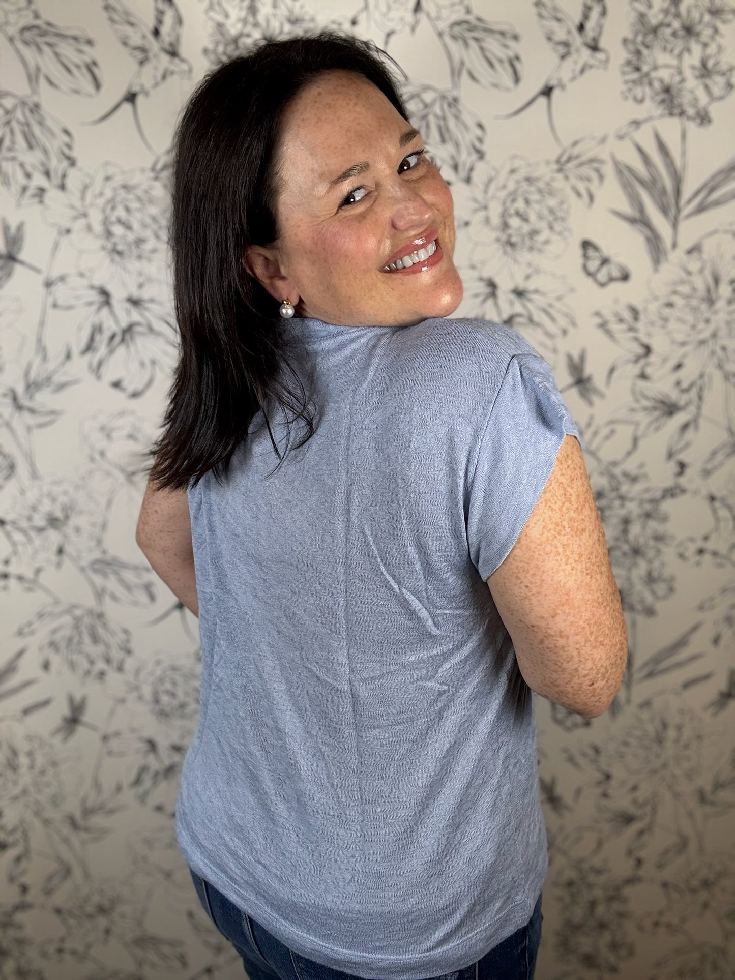 Weekend Wash Tee in Blue - Best & Co. Boutique