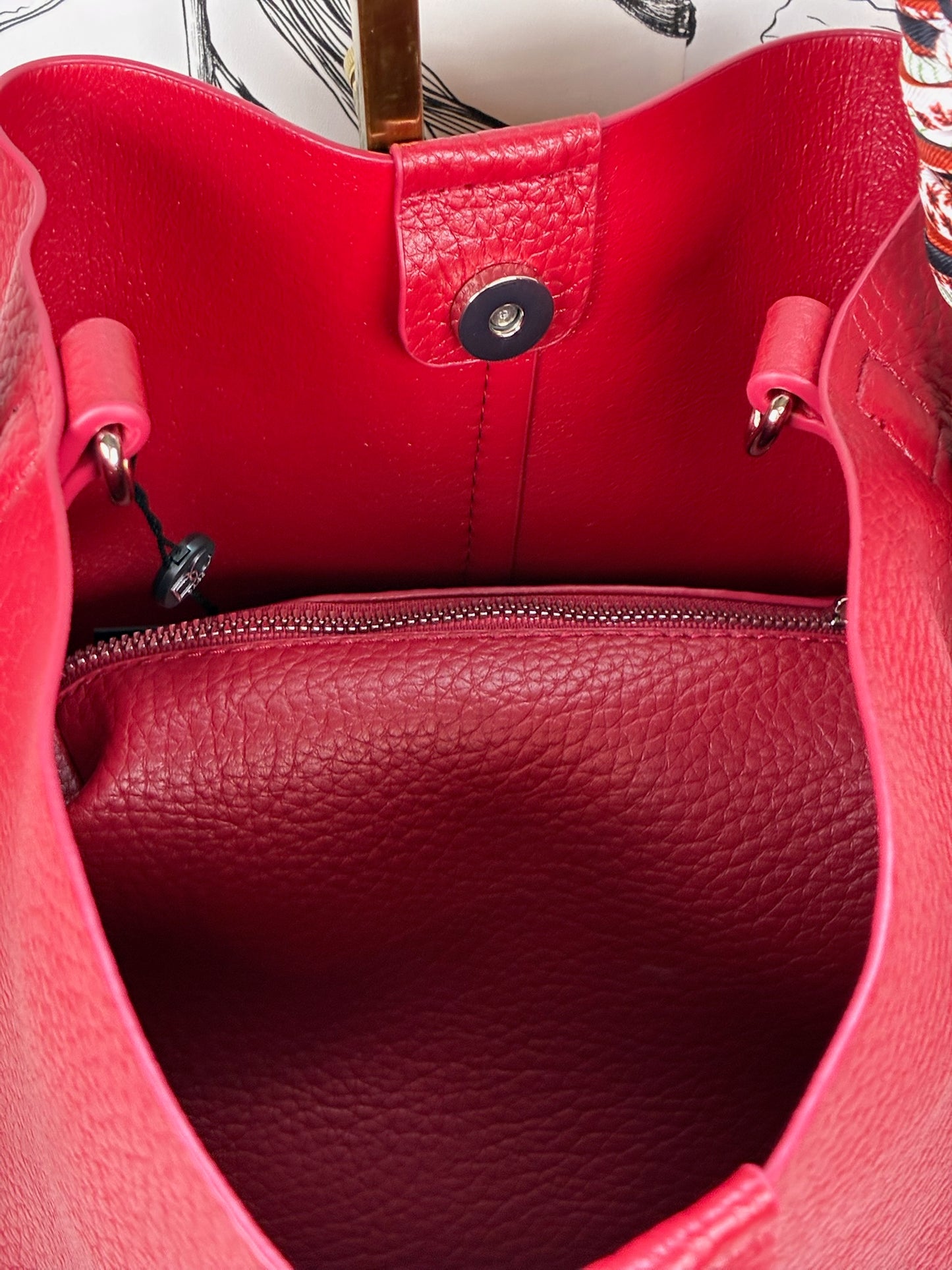 Honey Hobo in Red