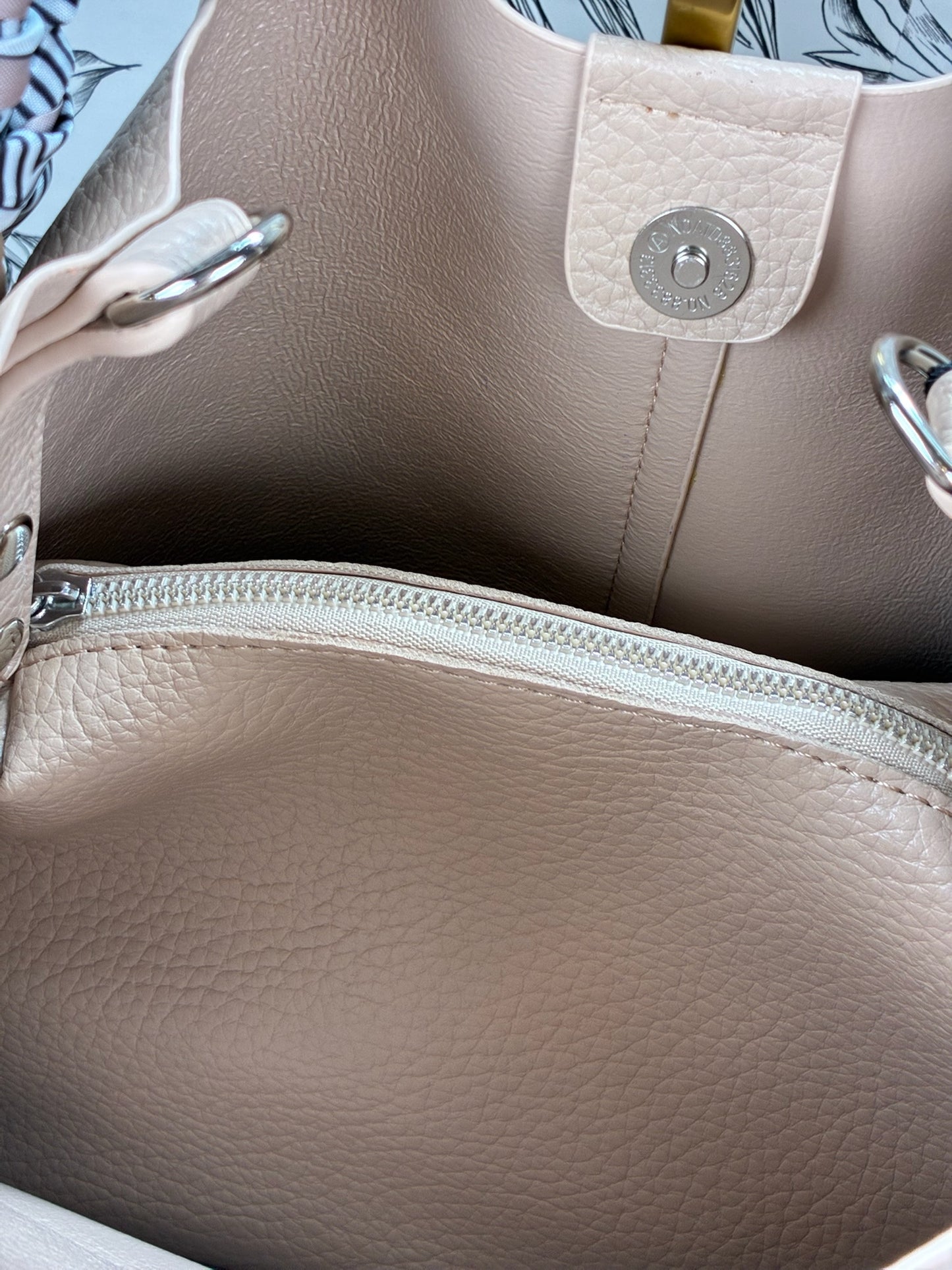 Honey Hobo Beige