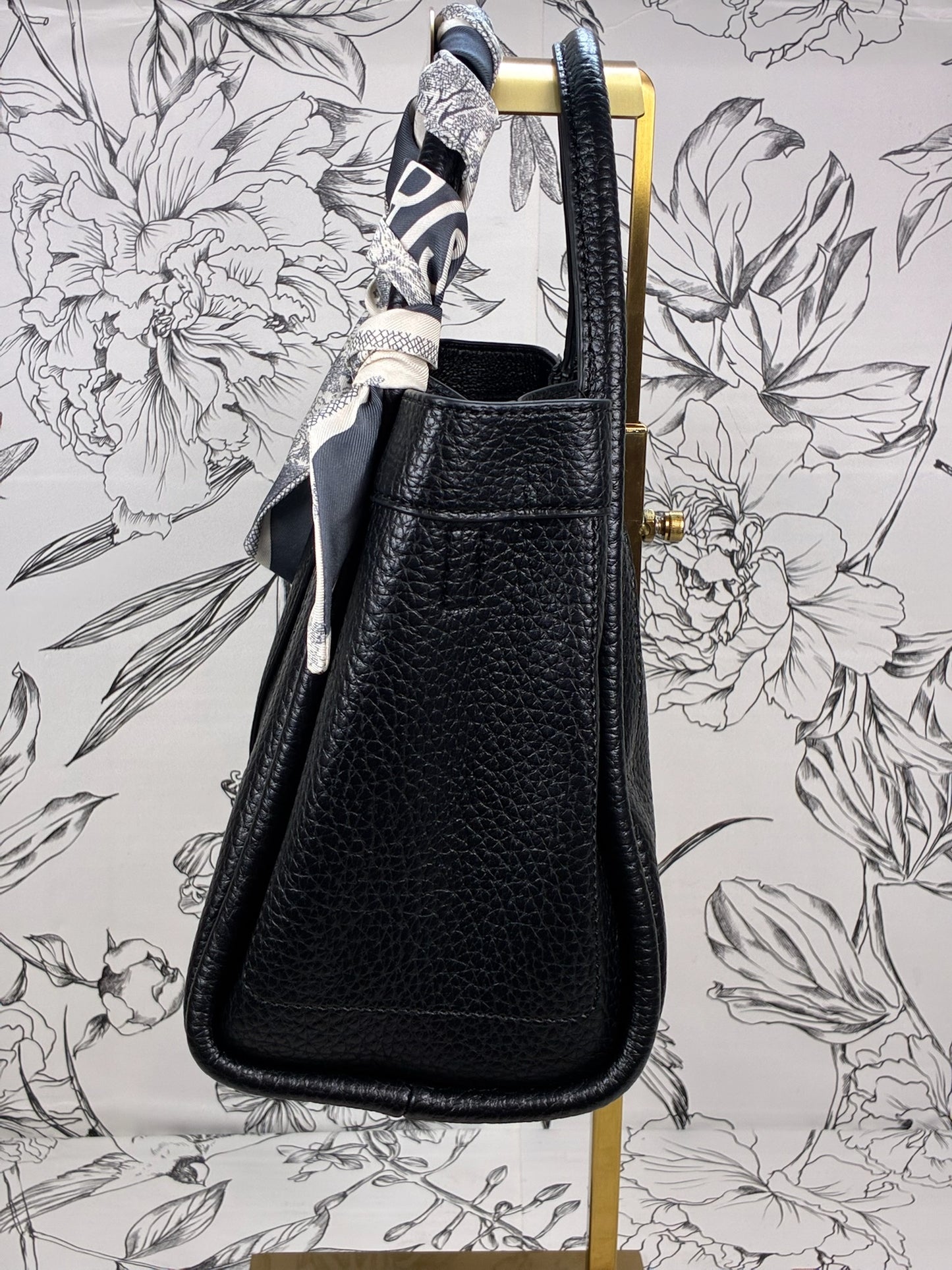 Honey Square Satchel Black