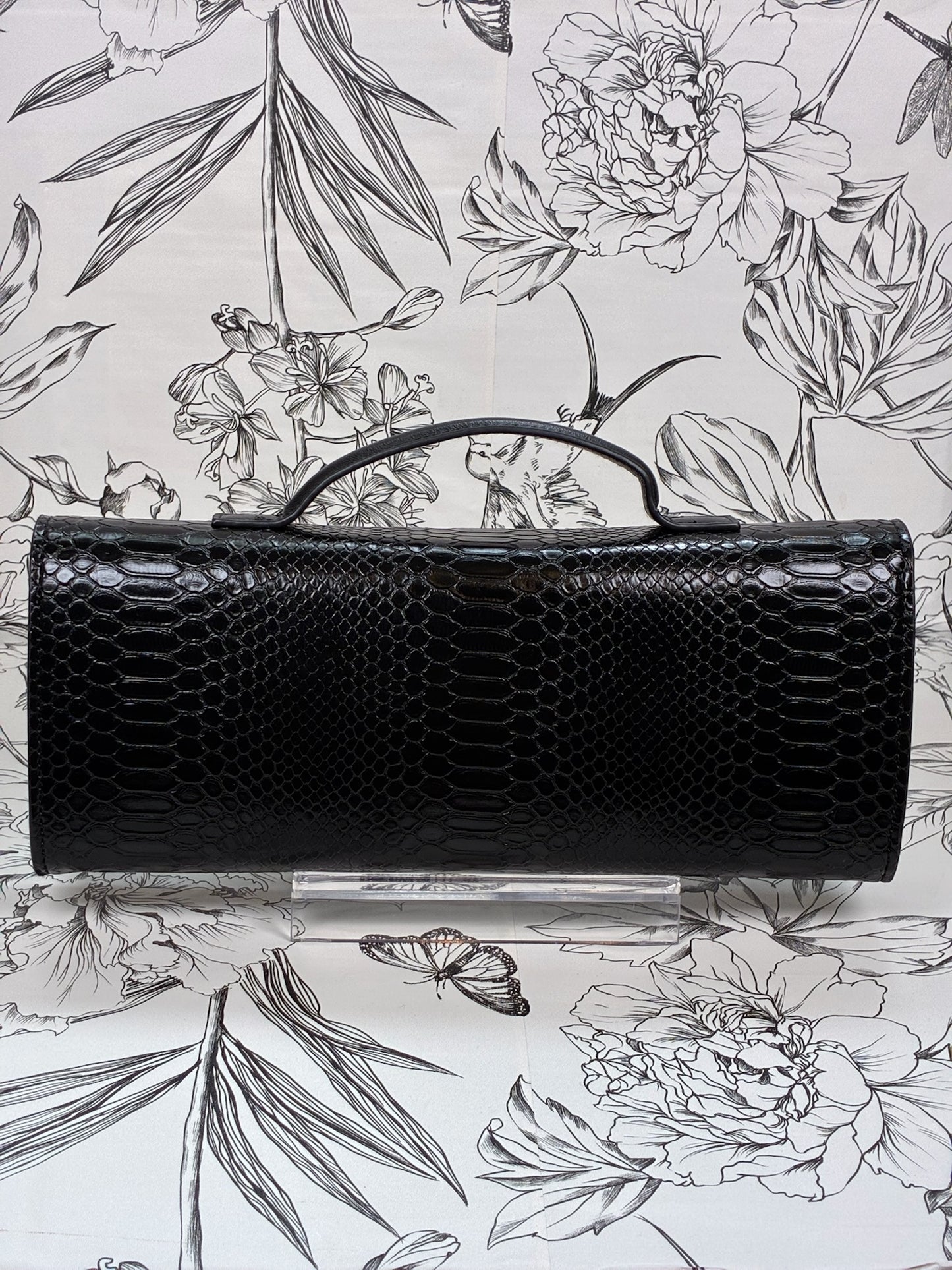 Black Snake Clutch - Best & Co. Boutique
