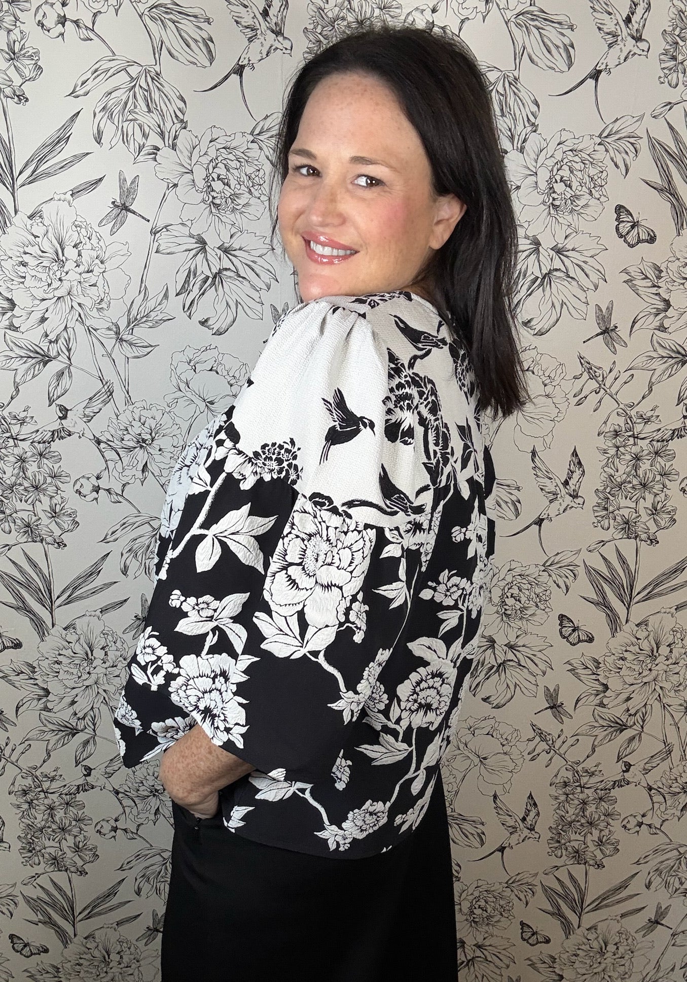 Black Dahlia Blouse - Best & Co. Boutique