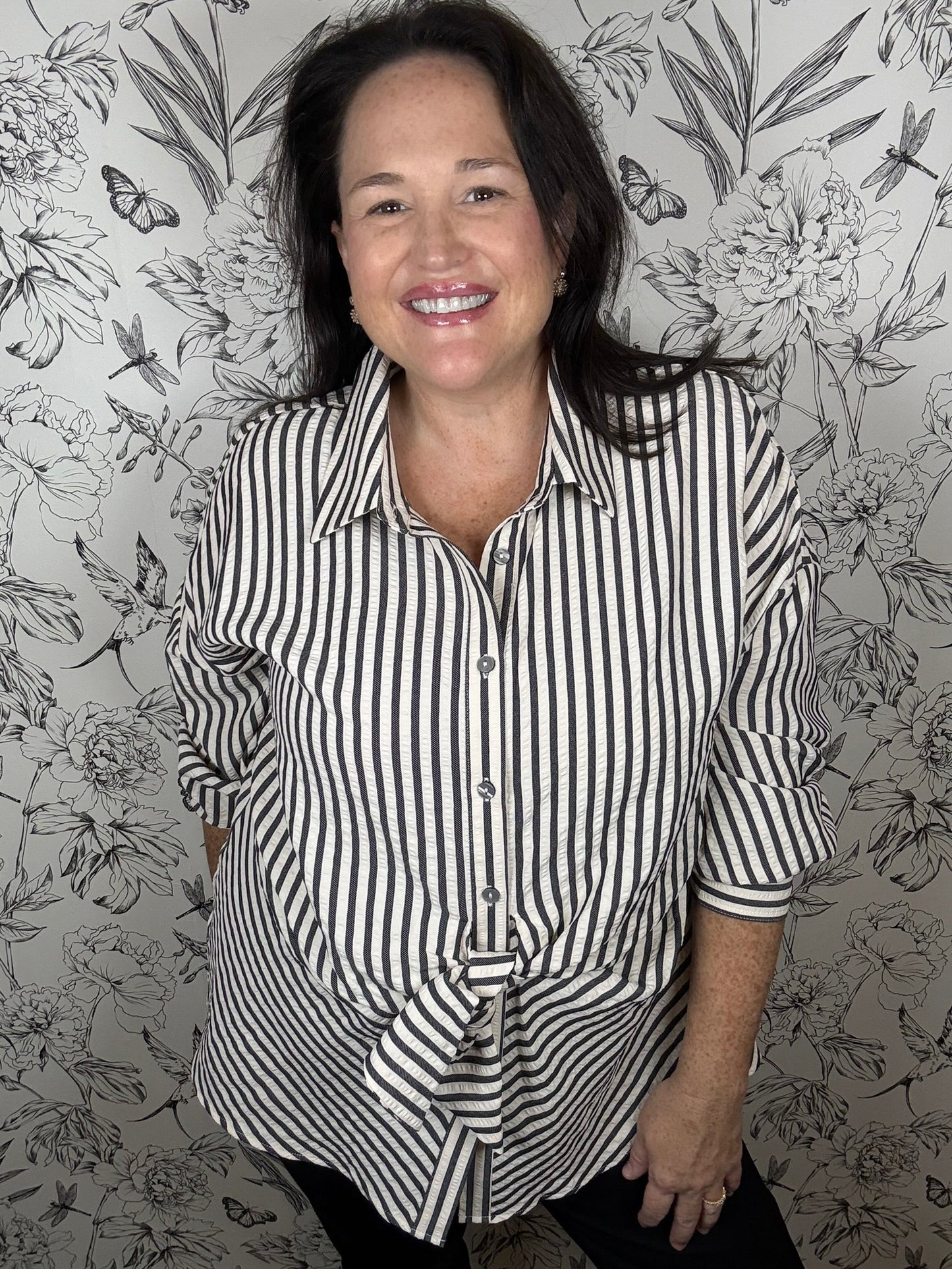 black and ivory stripe tie waist relaxed button down ENTRO
