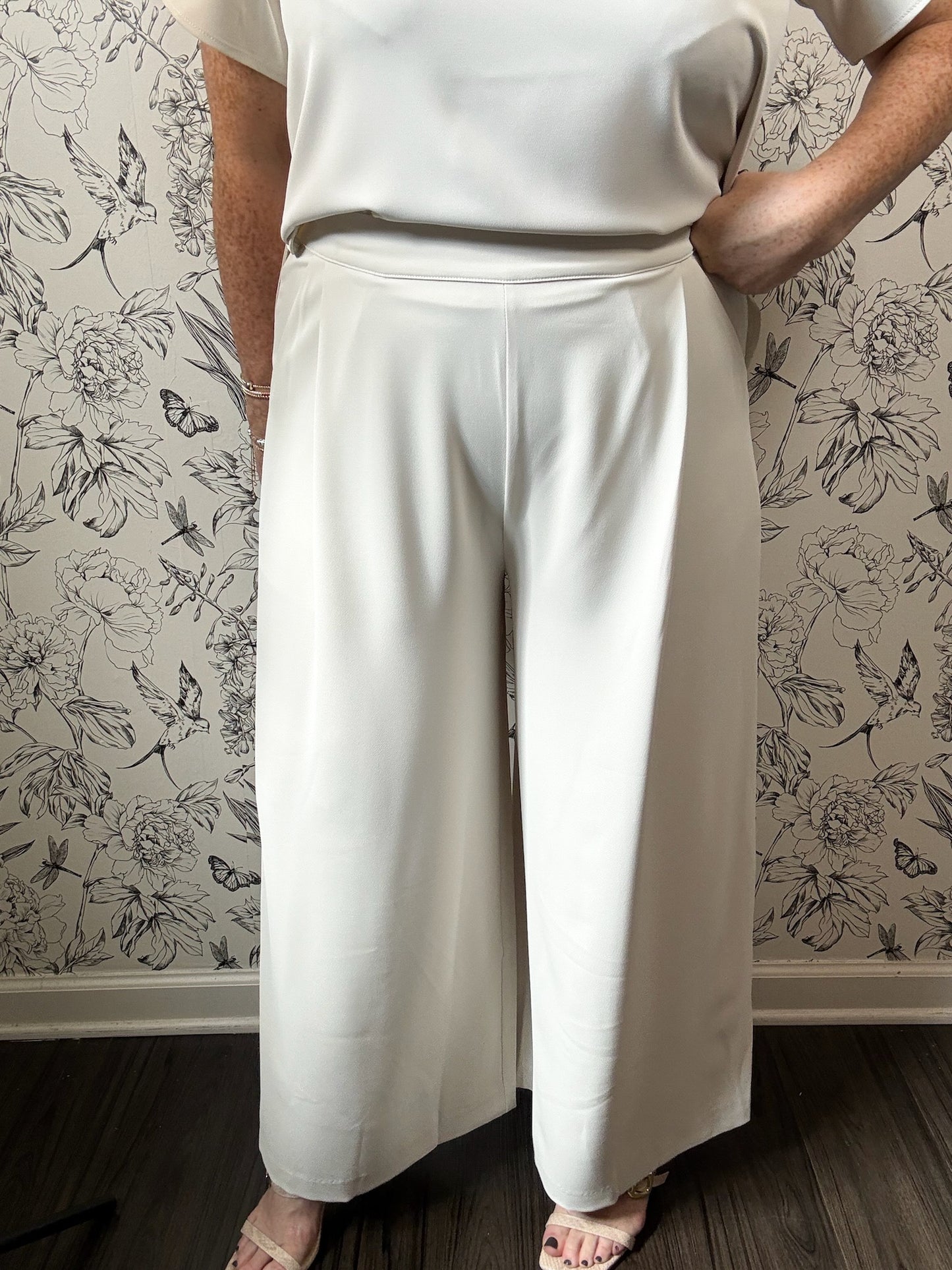 ivory crop pleated wide pant ELLE GREY