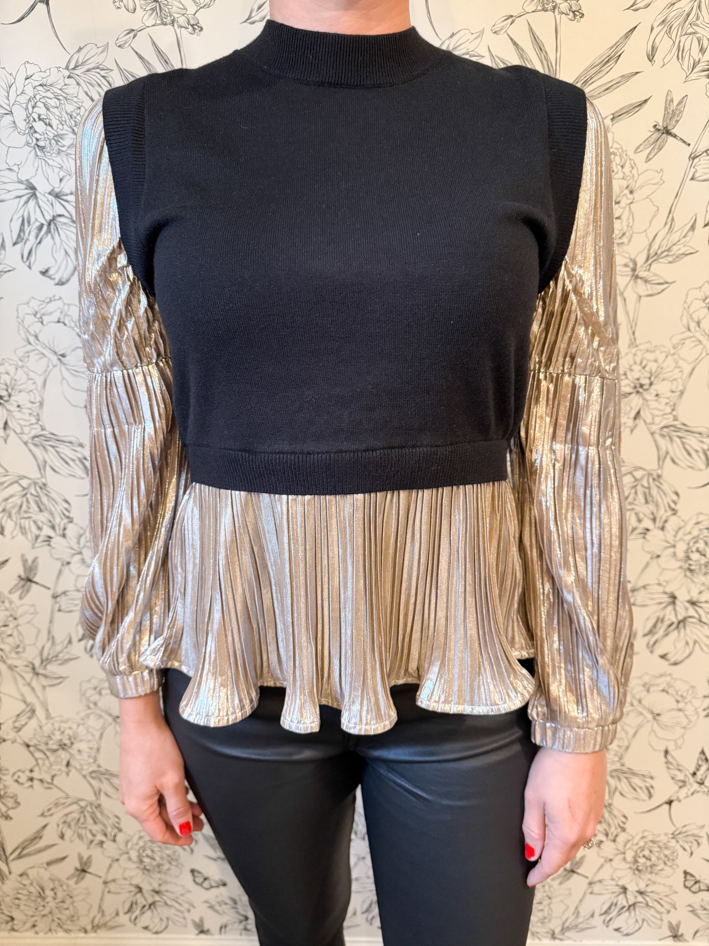 The Cree Metallic top - Best & Co. Boutique