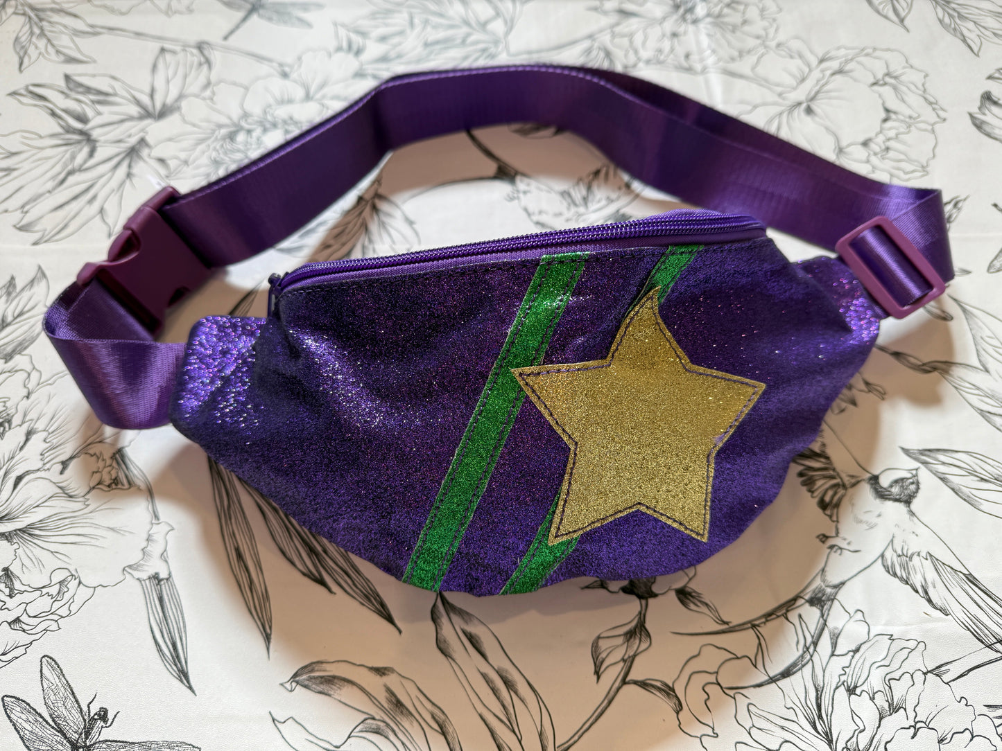 Mardi Gras Star Fanny Pack - Best & Co. Boutique