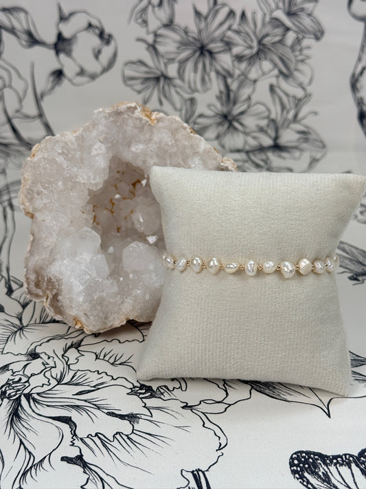 Amelia | Gold/Pearls 6.5" - Best & Co. Boutique