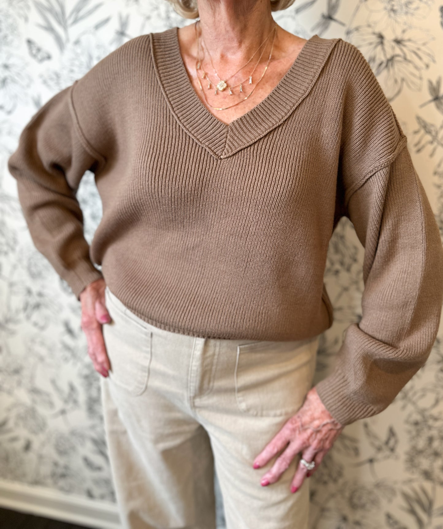 Exposed Seam V-neck Sweater - Best & Co. Boutique