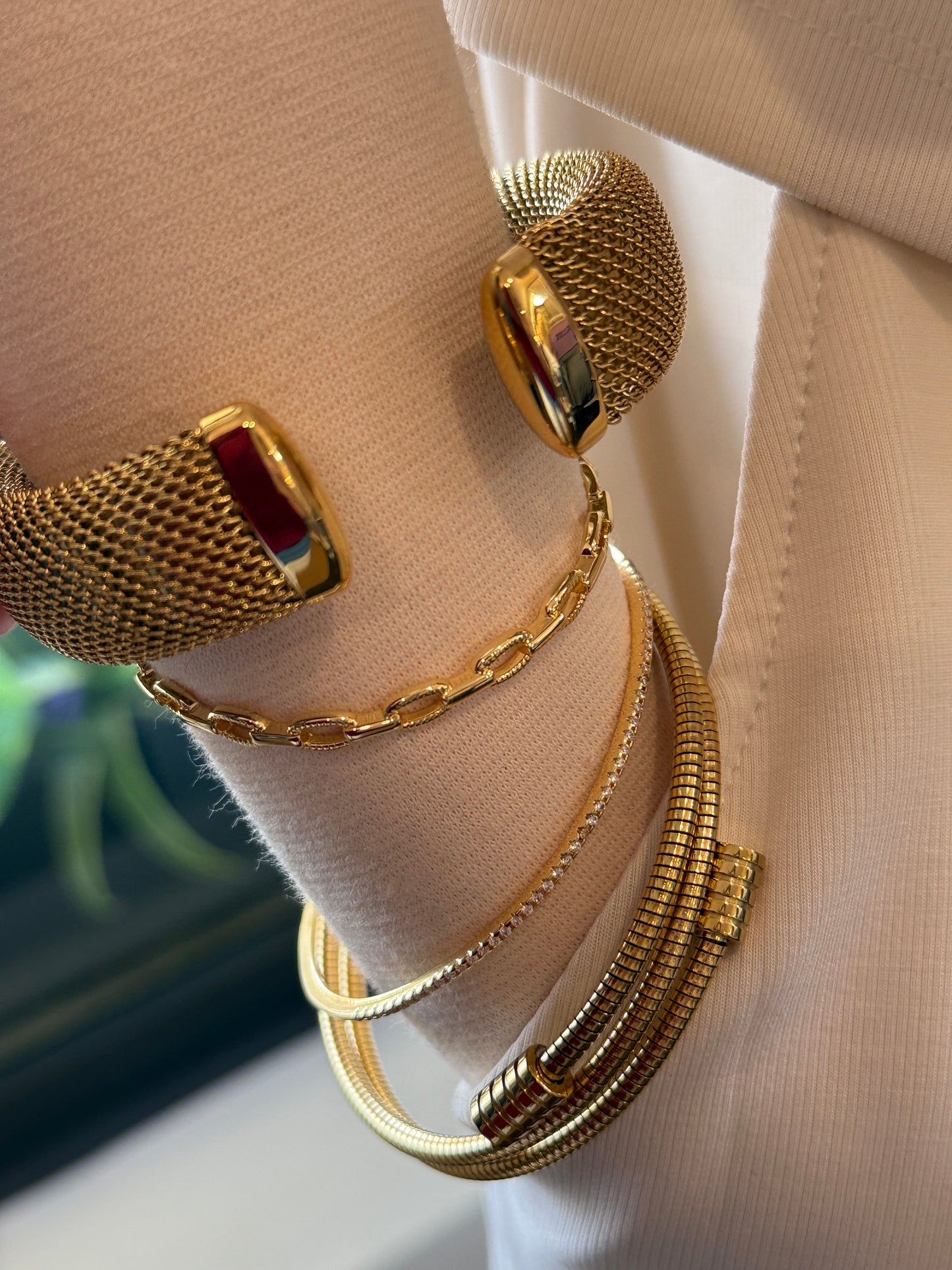 Edgy Link Bangle - Best & Co. Boutique