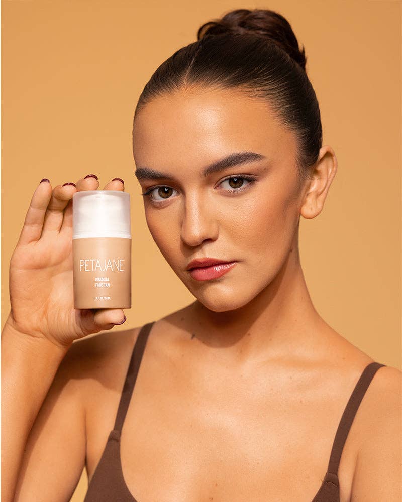 Peta Jane | Gradual Face Tan