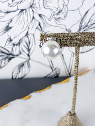 2-in-1 Luxe Pearl Front-Back Earrings