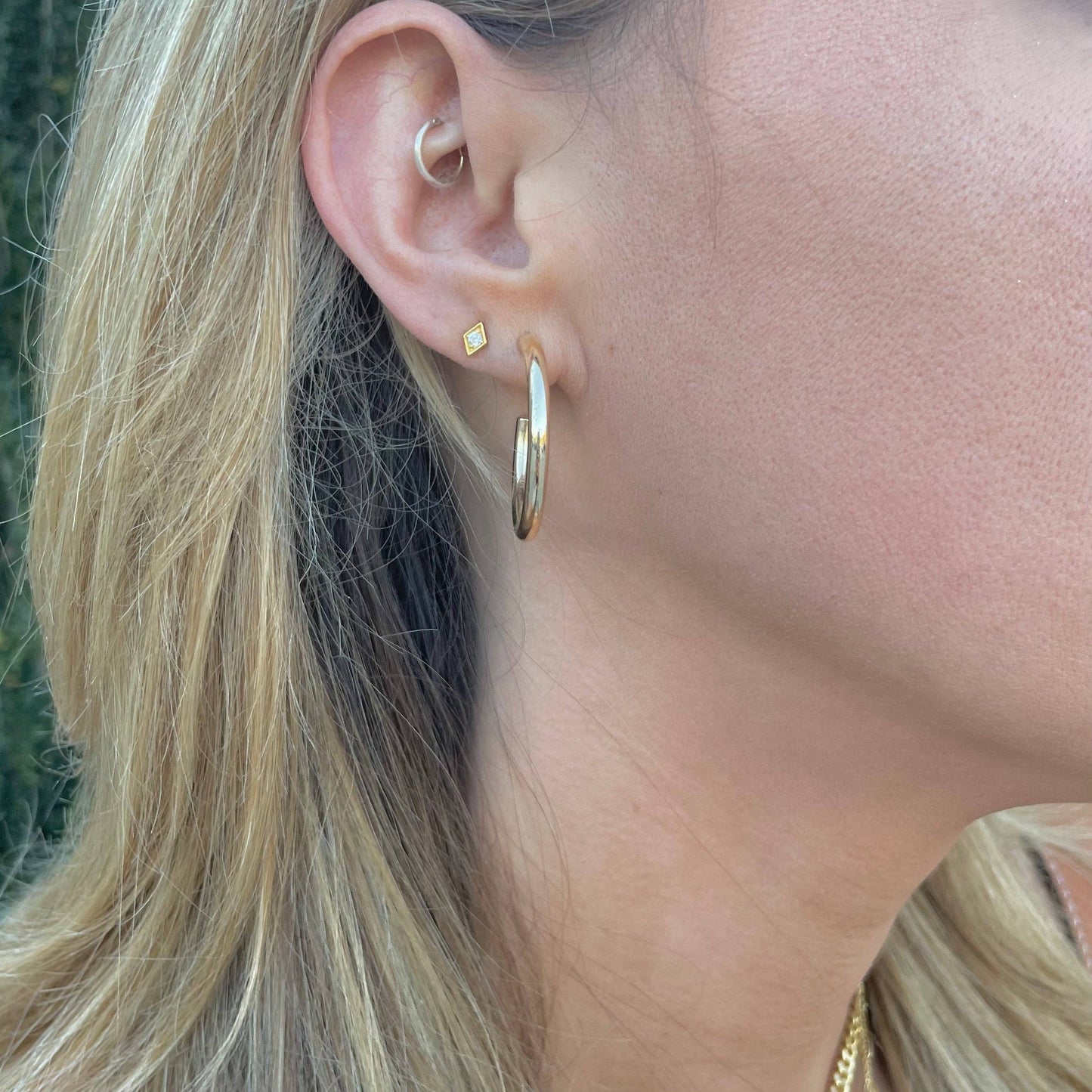 Tessa Gold Hoops | Medium