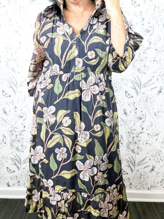 Magnolia Floral Midi Dress | Curvy