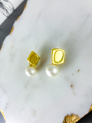 Modern Geometric Pearl Drop Earrings