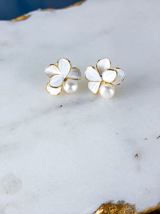 Butterfly Petal Pearl Stud Earrings