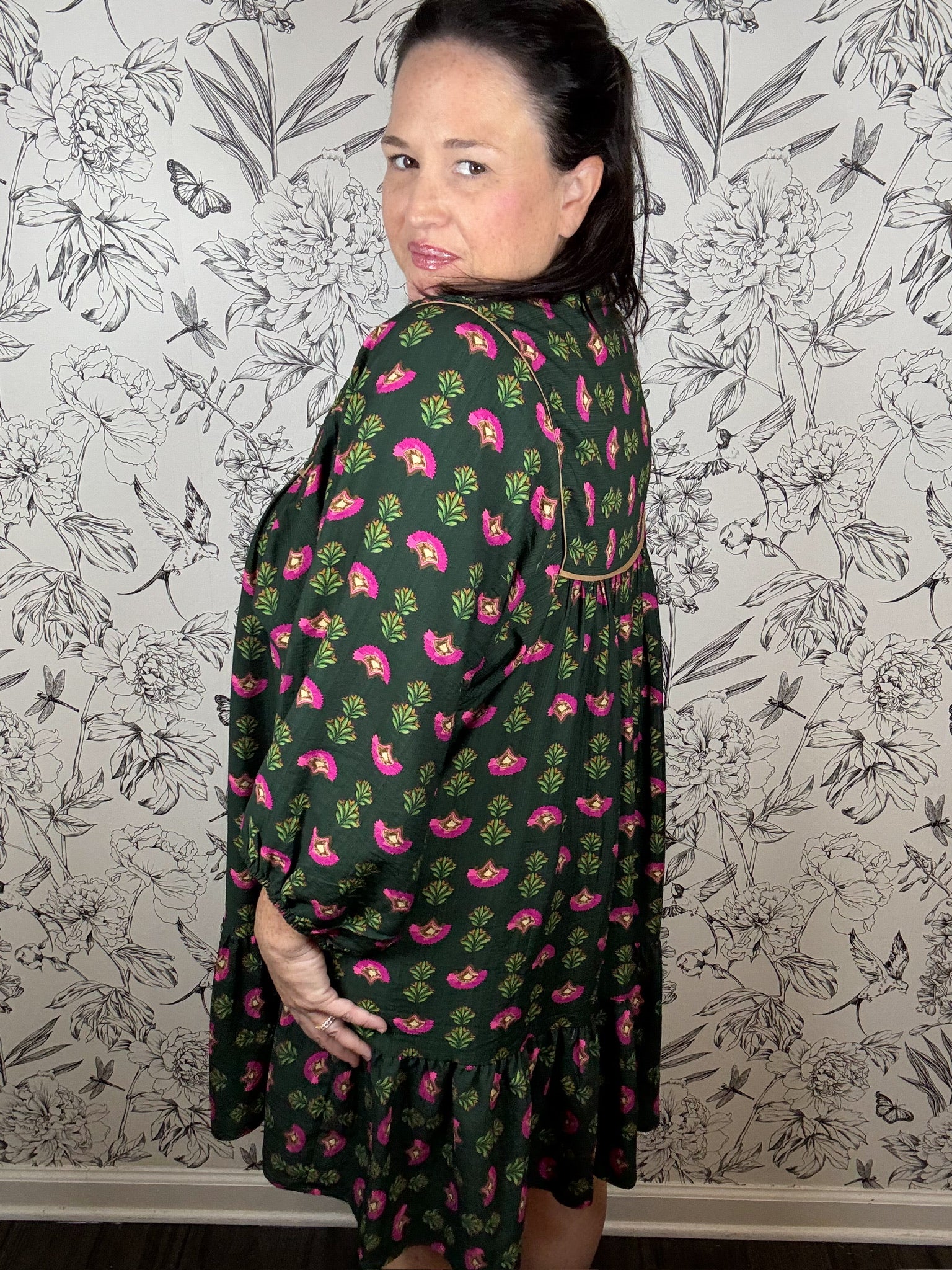 Meet Me in the Pines Curvy - Best & Co. Boutique