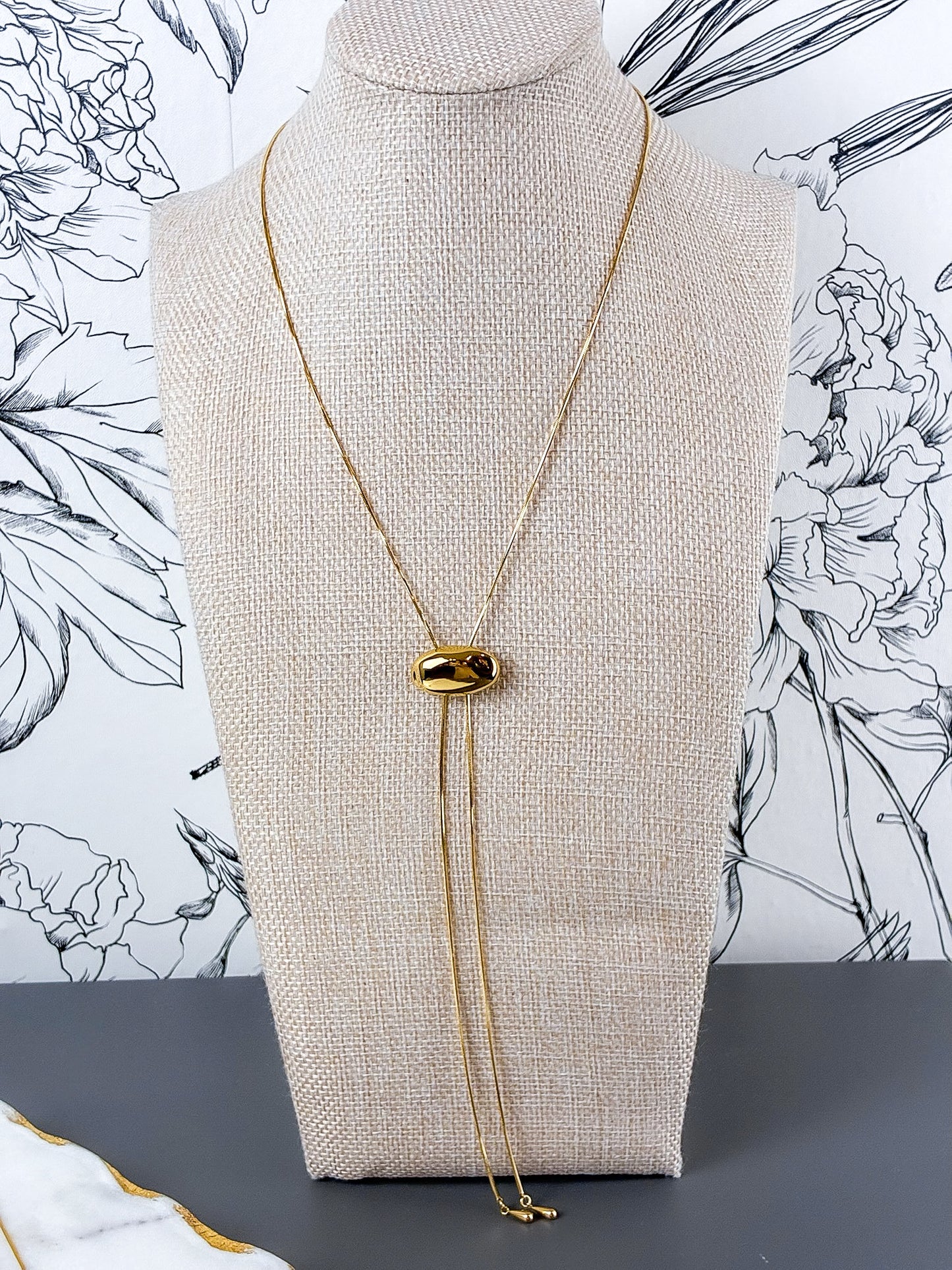 Dainty Thin Bean Bolo | 18K Gold