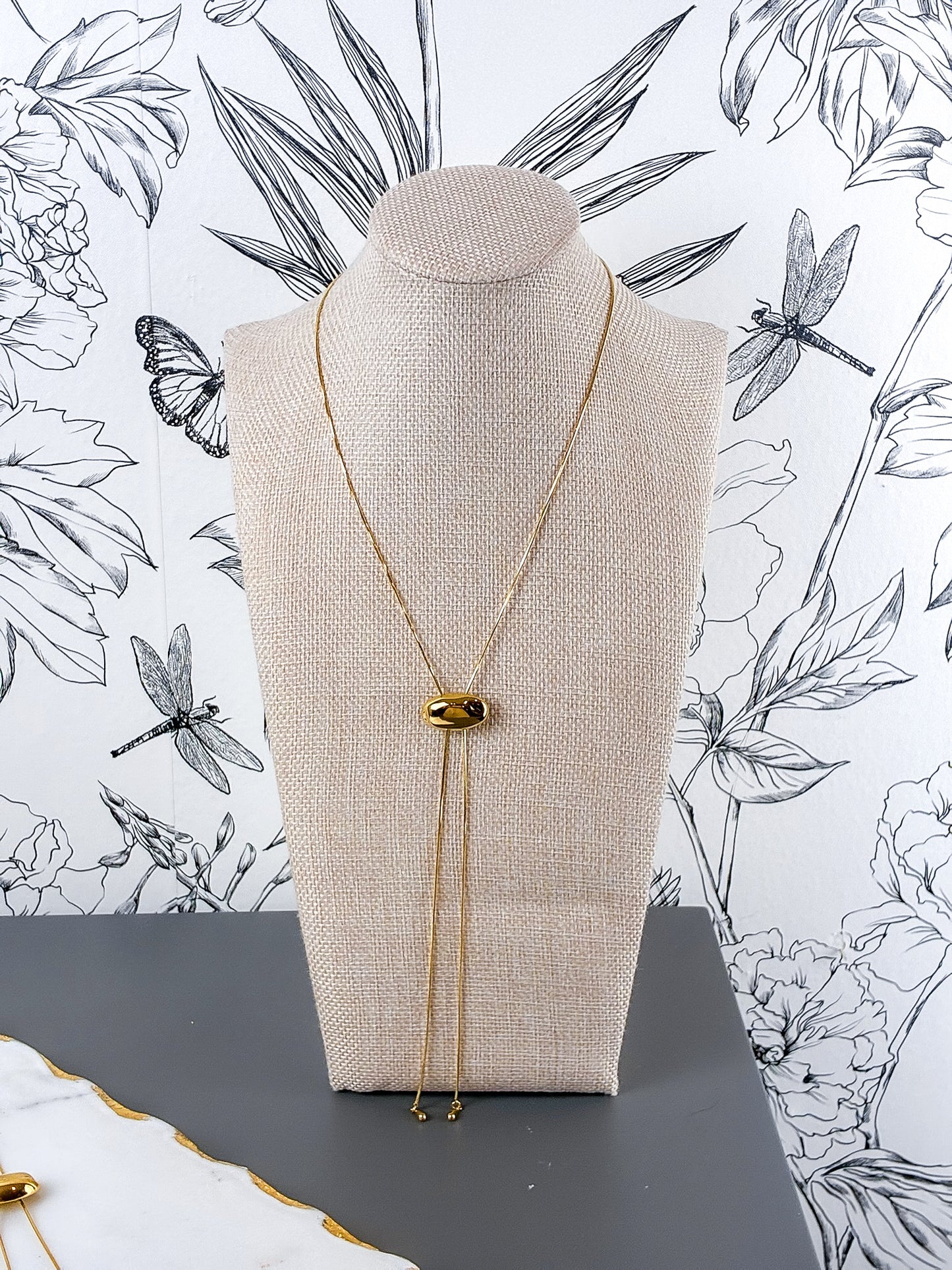 Dainty Thin Bean Bolo | 18K Gold