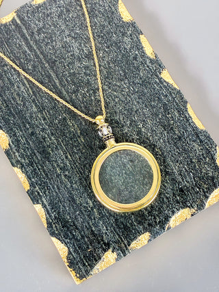 Gilded Glass Gold Magnifying Necklace | The Tizana
