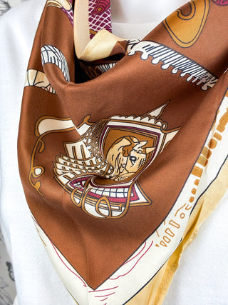 Triangle Scarf Equestrian | Brown