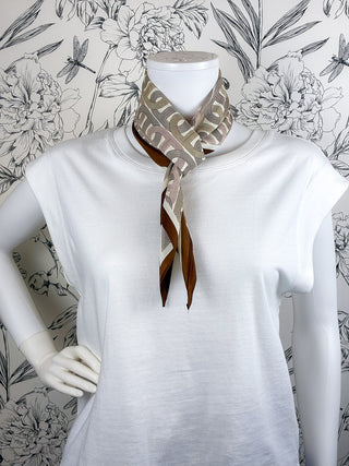 Triangle Scarf | Brown