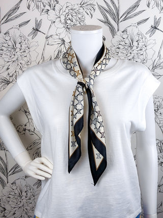 Triangle Scarf | Blk Gold