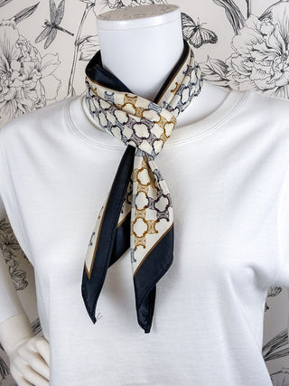 Triangle Scarf | Blk Gold