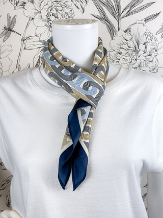 Triangle Scarf | Blue