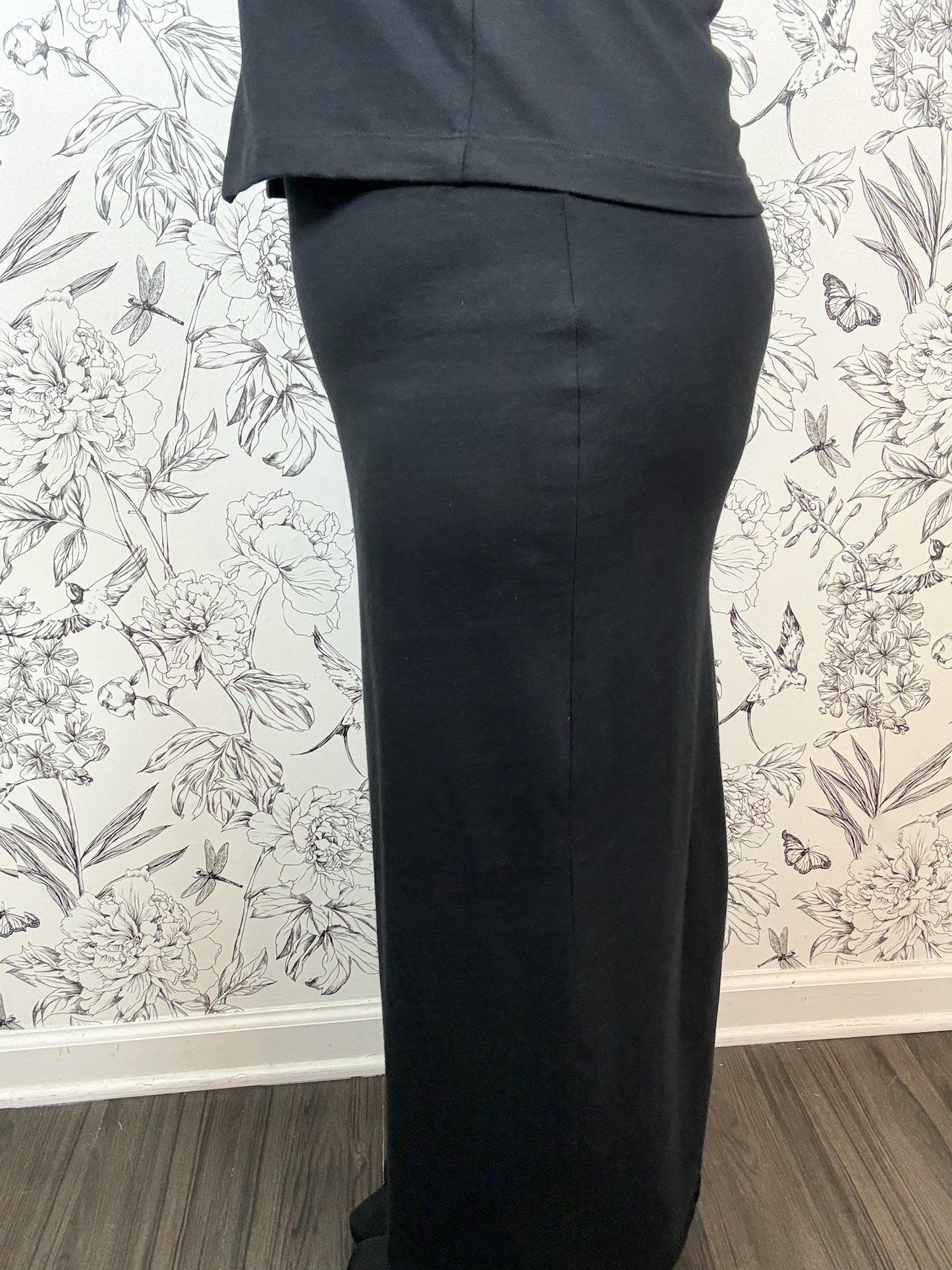 Gail Midi Skirt | Black