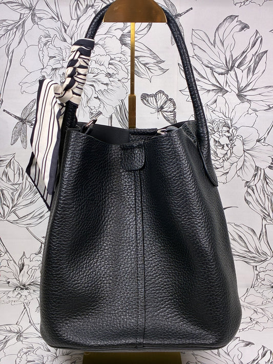 Honey Hobo in Black