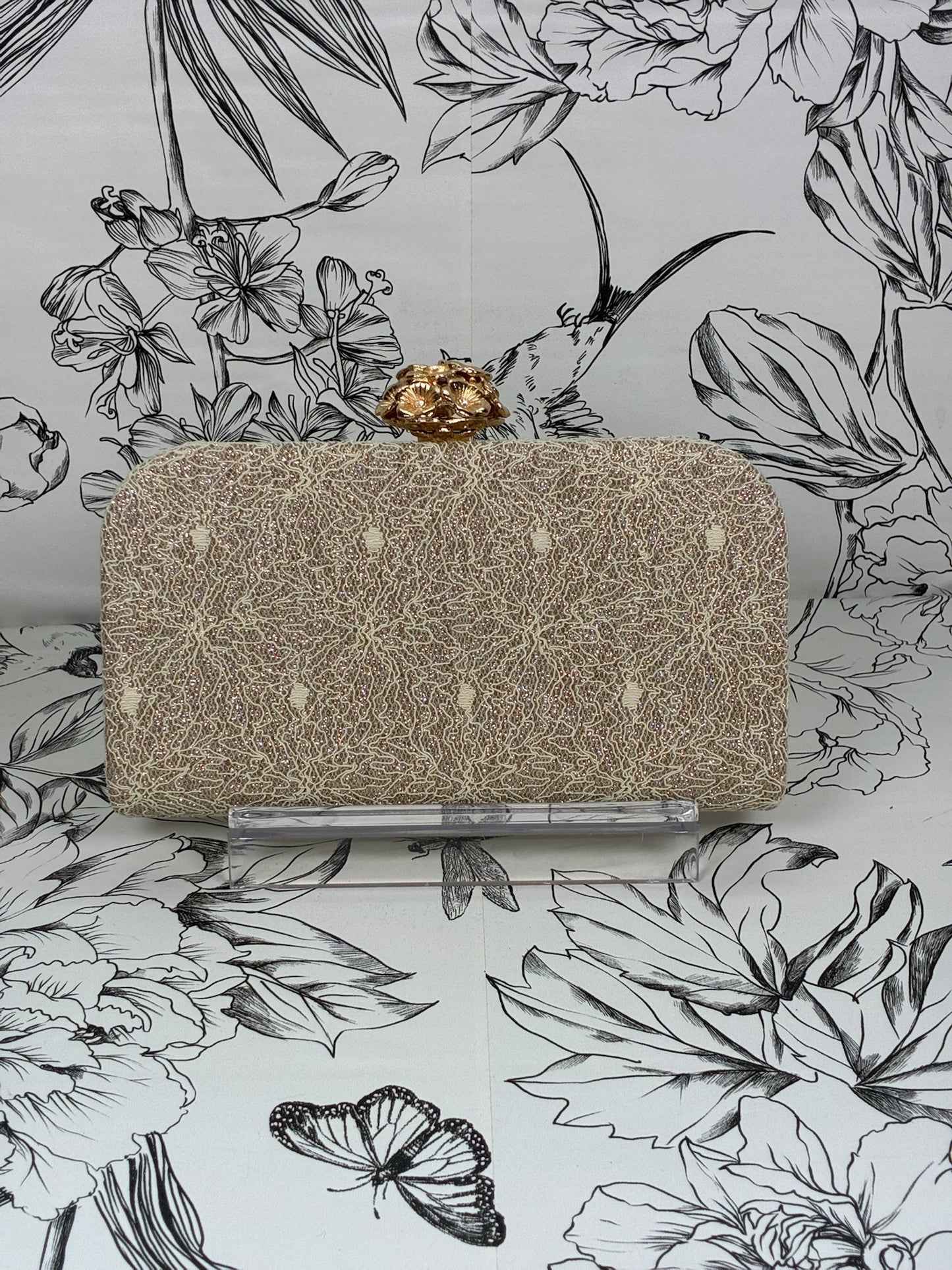 Ivory Lace Clutch - Best & Co. Boutique