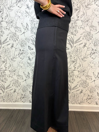 Timeless Elegance Midi Flare Skirt - Best & Co. Boutique