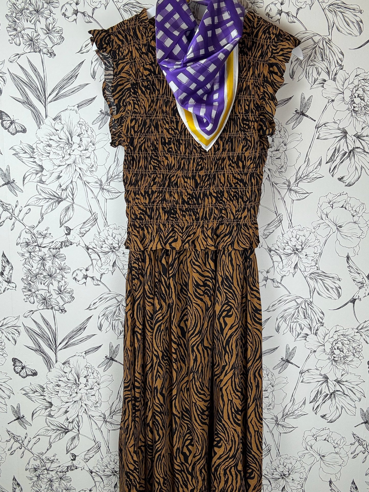 Tailgate Check Scarf in Purple & Gold