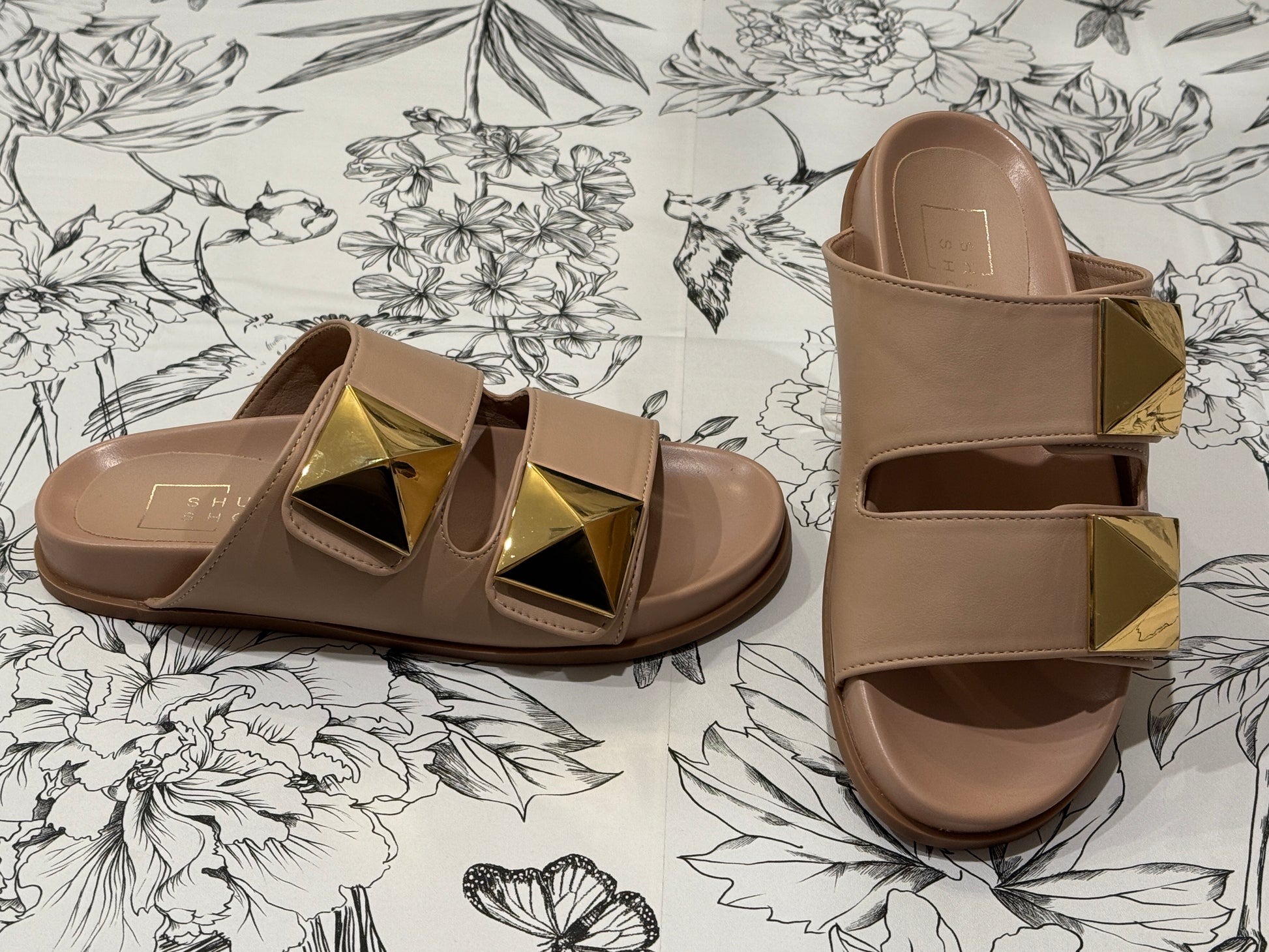 The Bernie Slide - Best & Co. Boutique