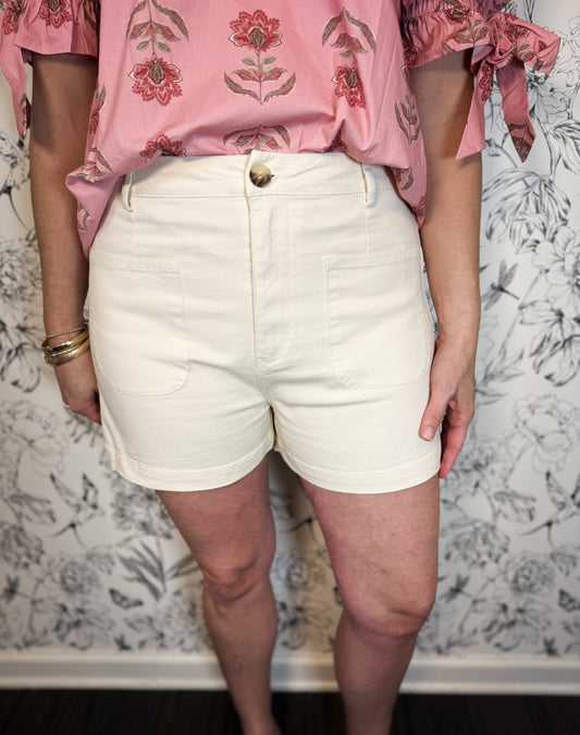 ecru patch pocket twill short ENTRO