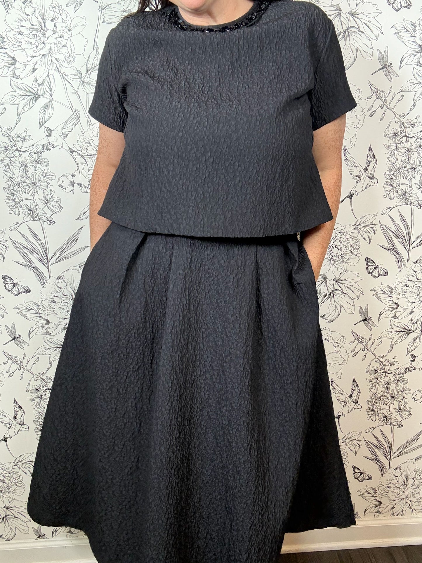 black pleated midi skirt LUCY PARIS