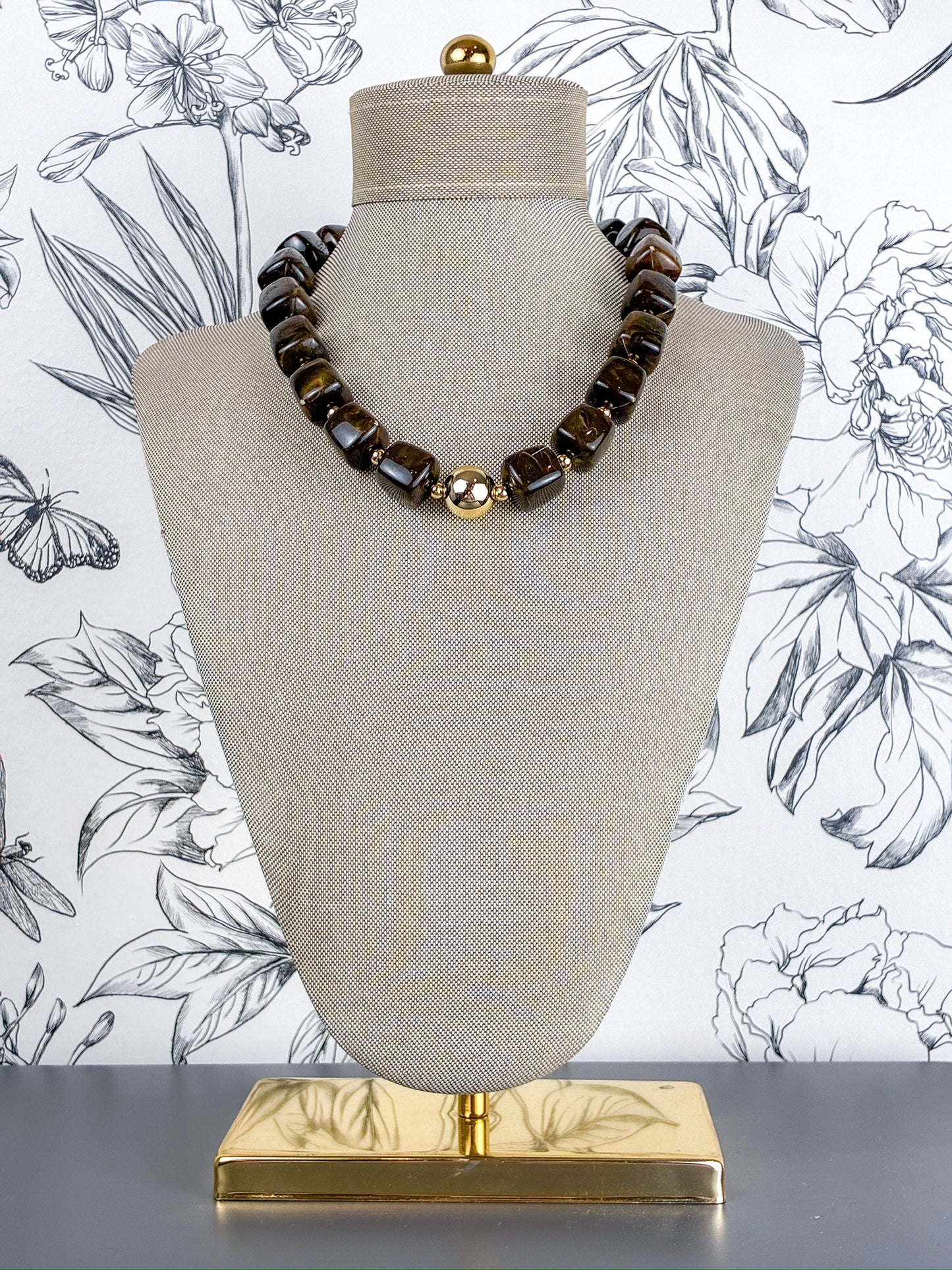 Lumi Statement Necklace | Dark