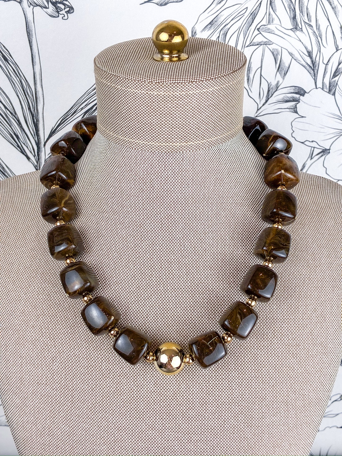 Lumi Statement Necklace | Dark