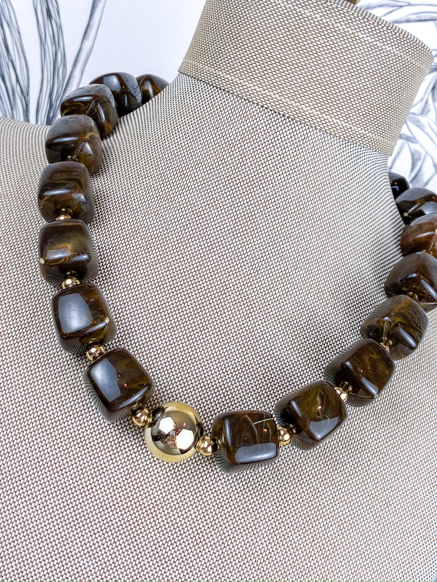 Lumi Statement Necklace | Dark