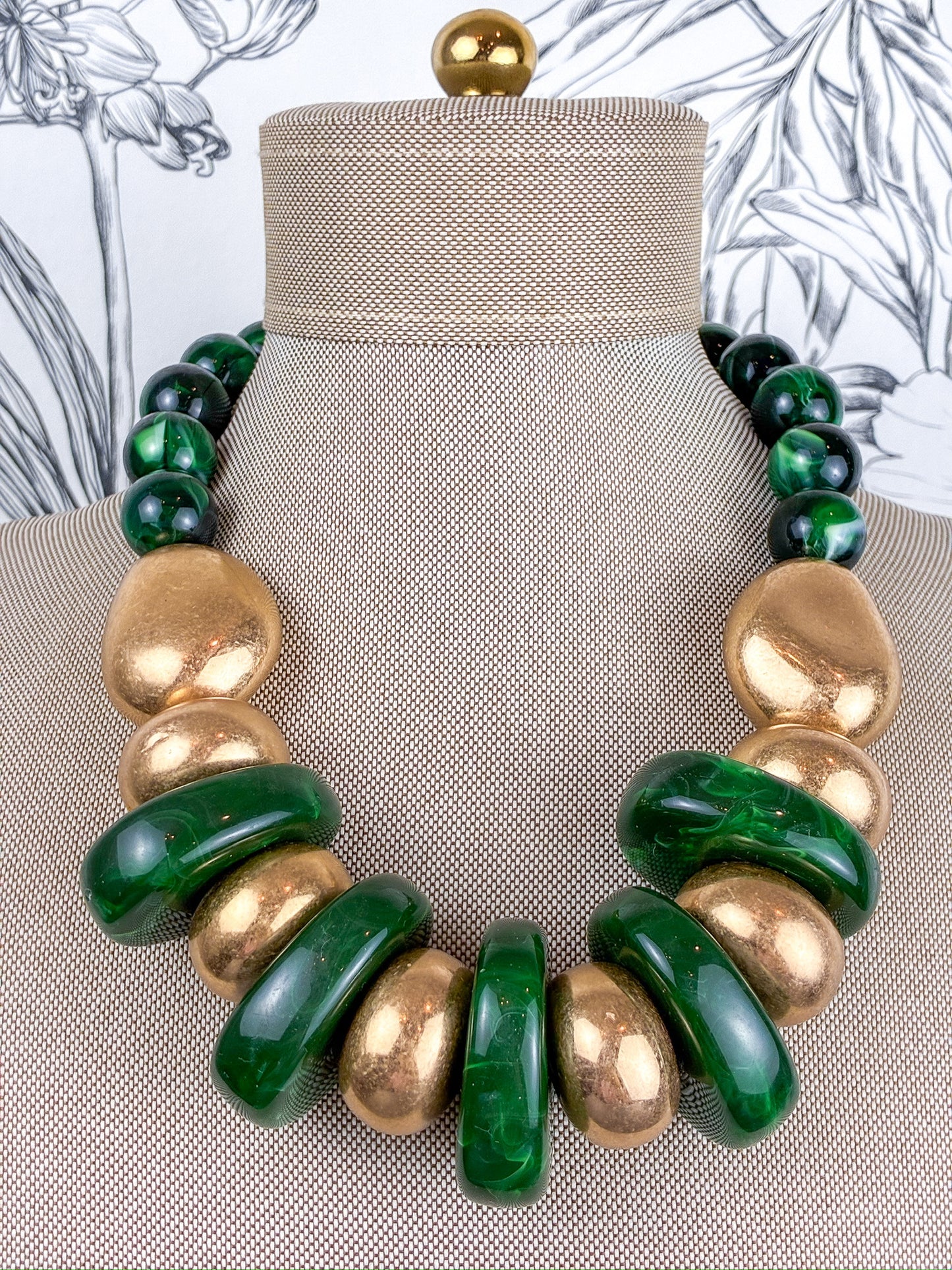 Milan Emerald & Gold Necklace