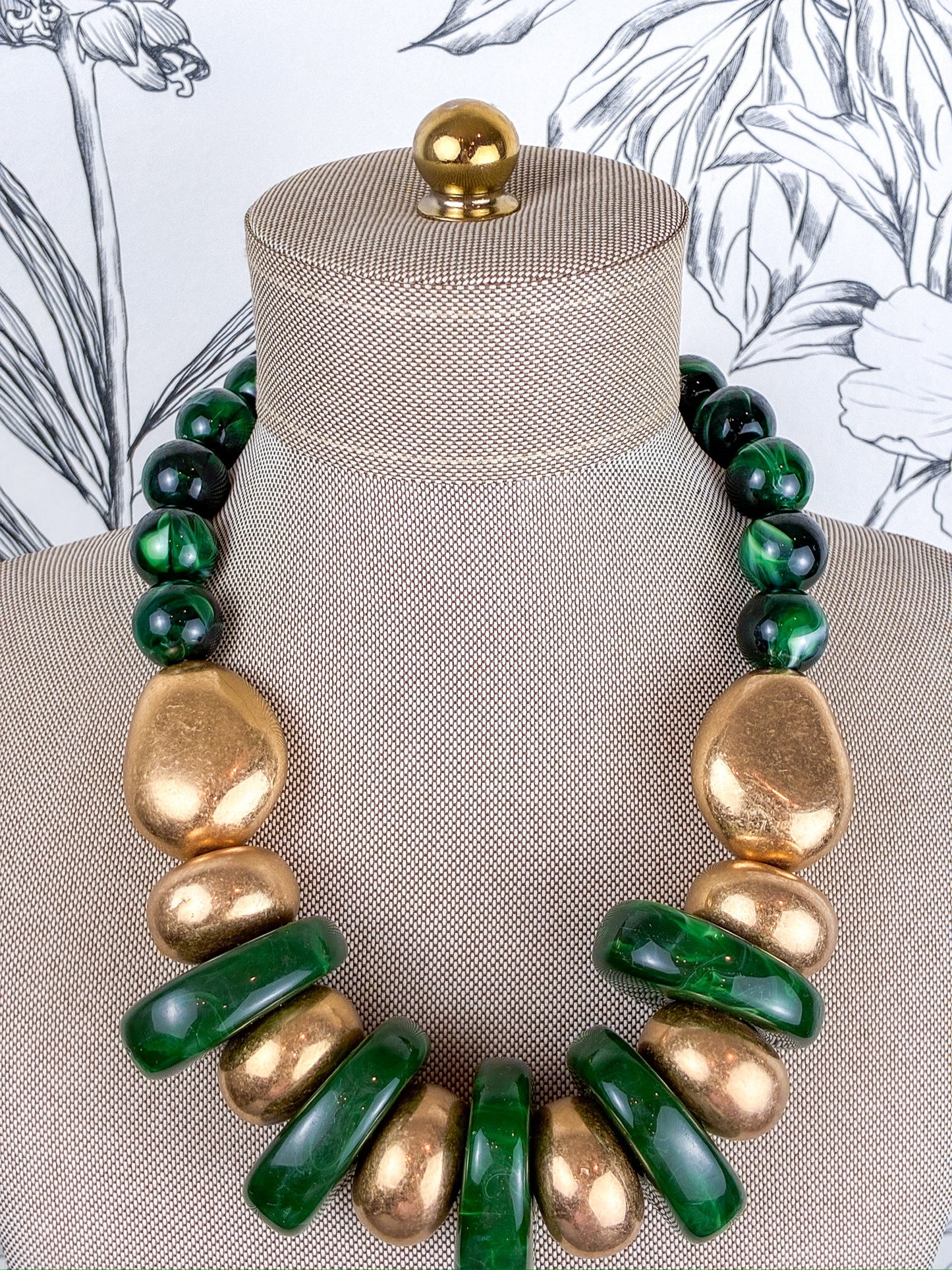 Milan Emerald & Gold Necklace