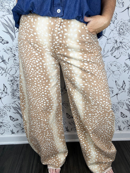 deer printed barrel jeans ANNIEWEAR