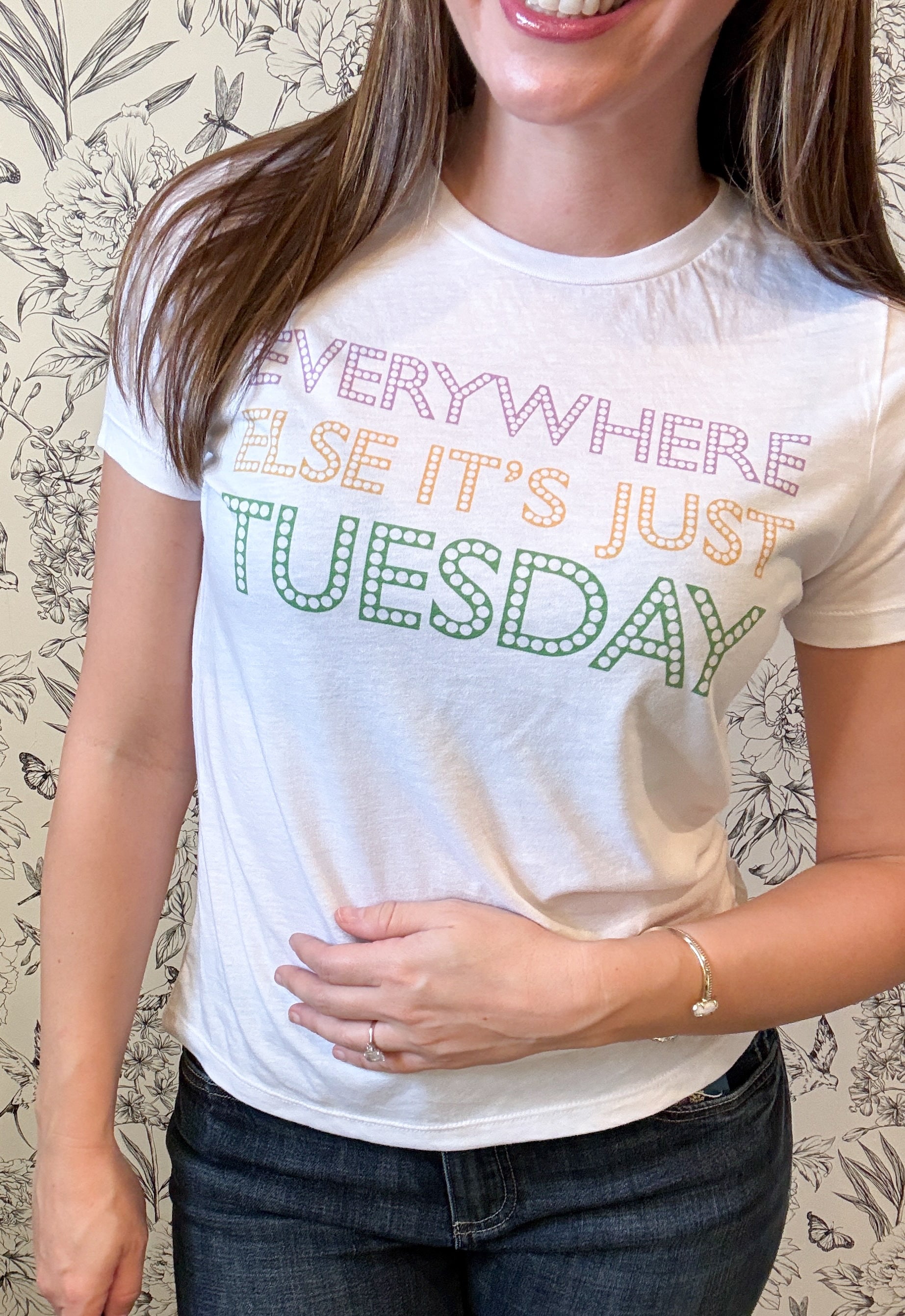 Everywhere Else Mardi Tee - Best & Co. Boutique