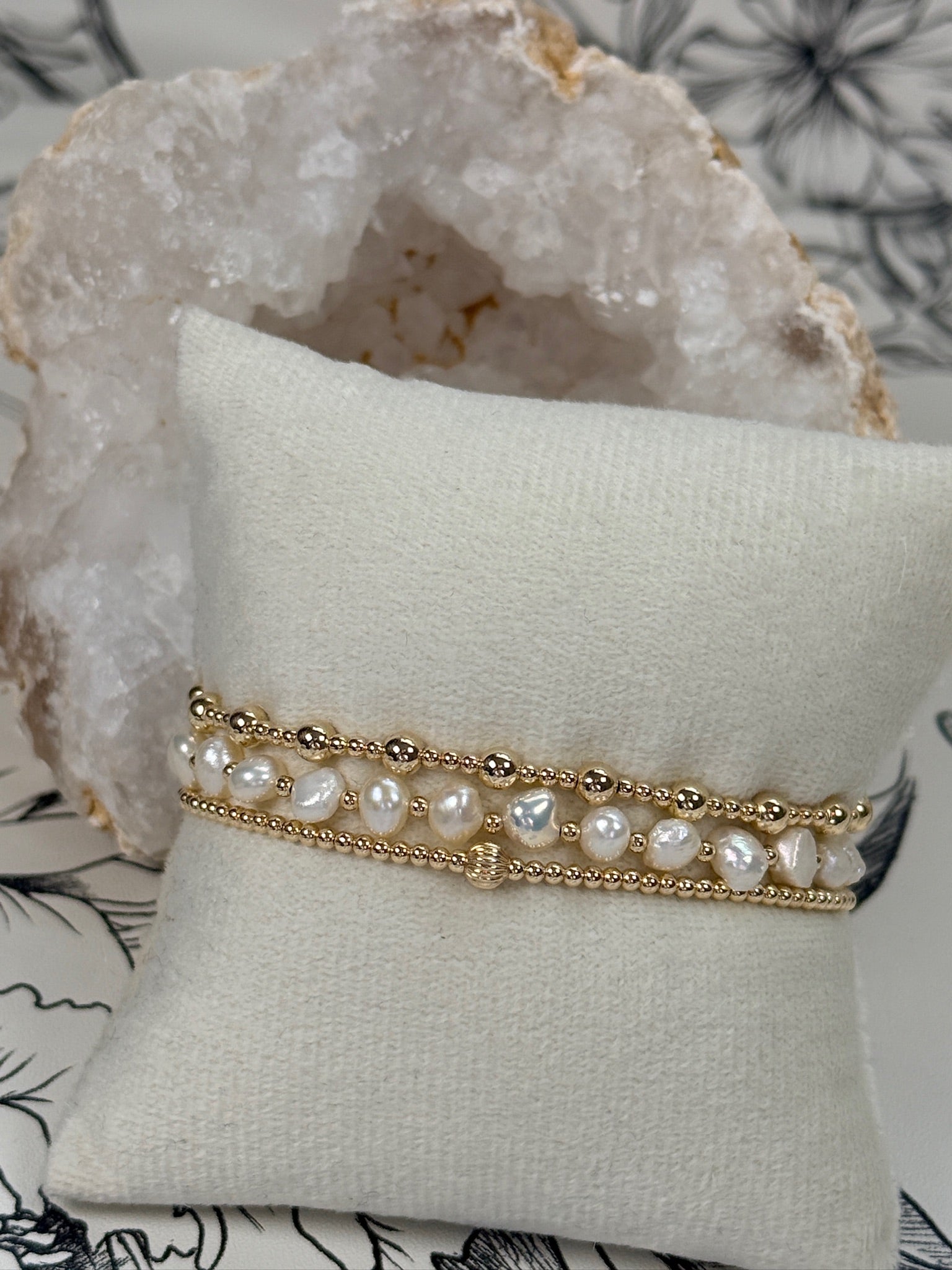 Amelia | Gold/Pearls 6.5" - Best & Co. Boutique