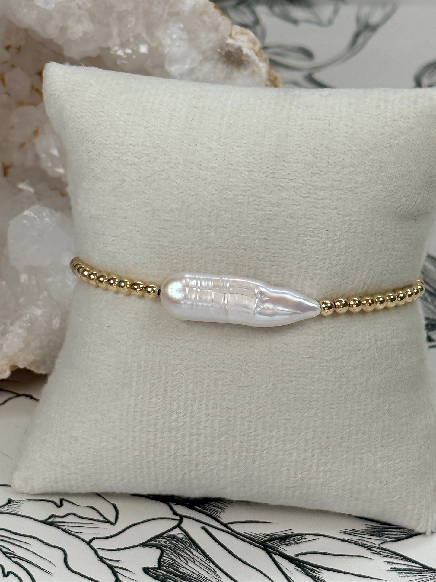 Chrishell | Gold Pearl Bar 7"