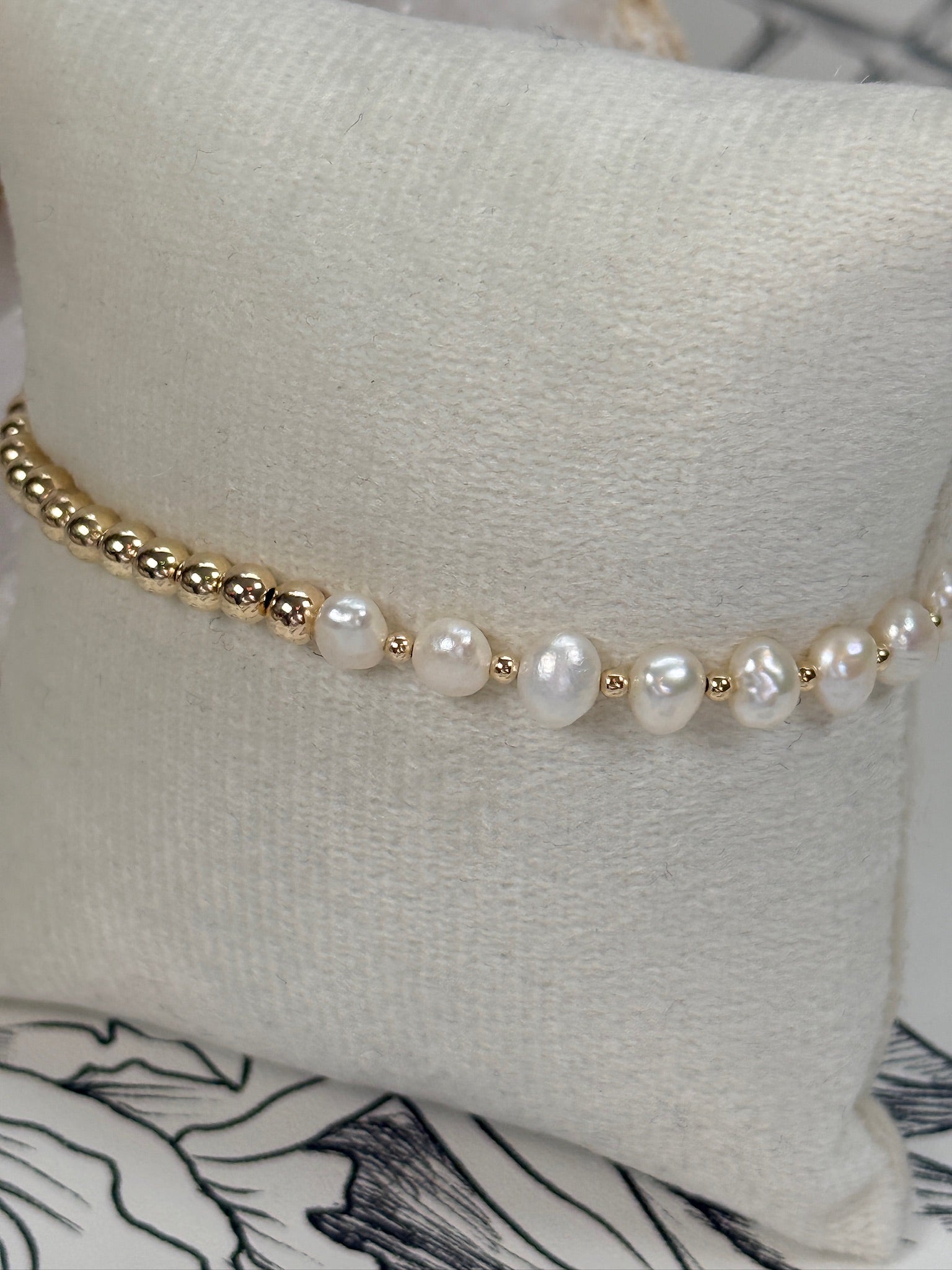 Ivy | Gold  7" - Best & Co. Boutique